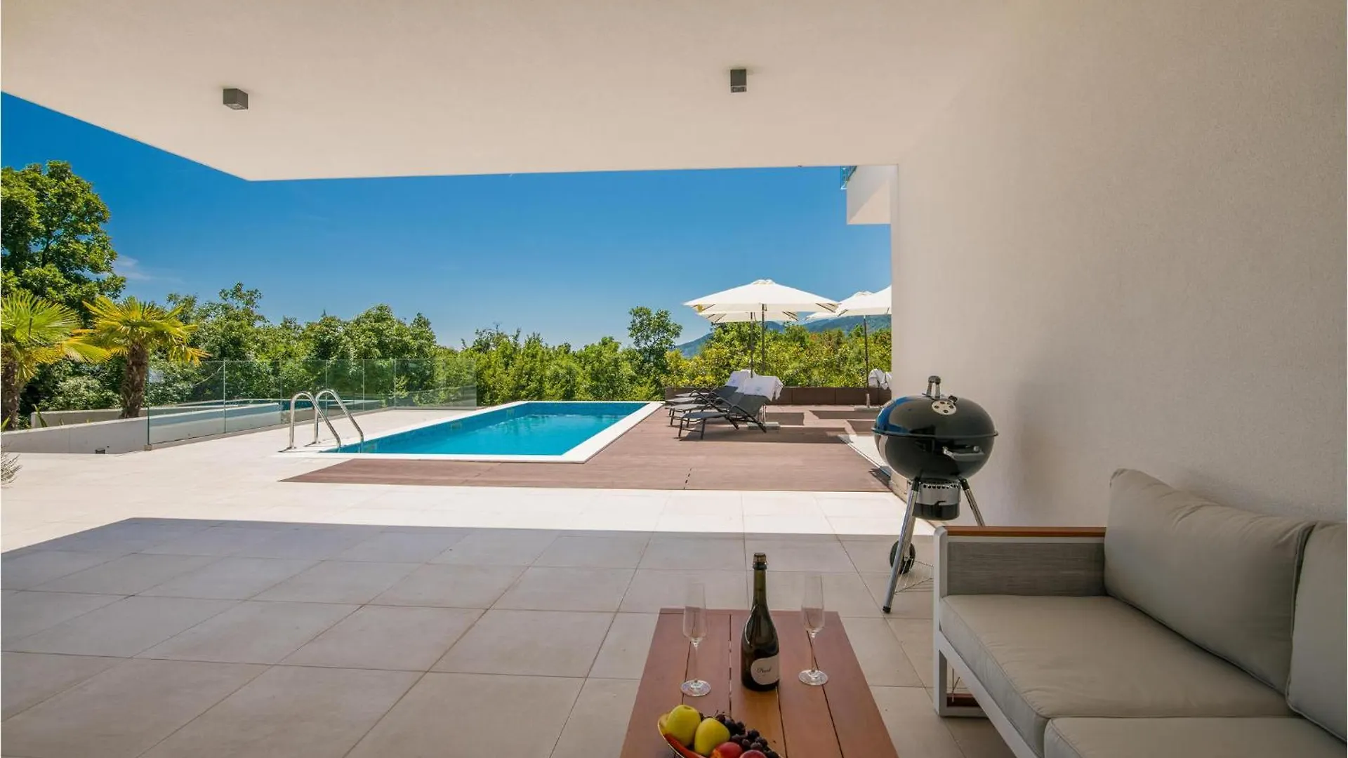 Holiday home Awesome Home In Icici With Kitchenette