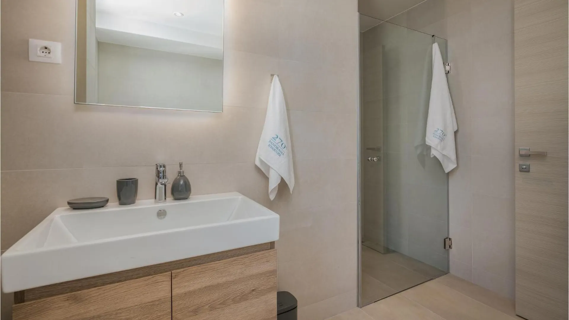 Holiday home Awesome Home In Icici With Kitchenette