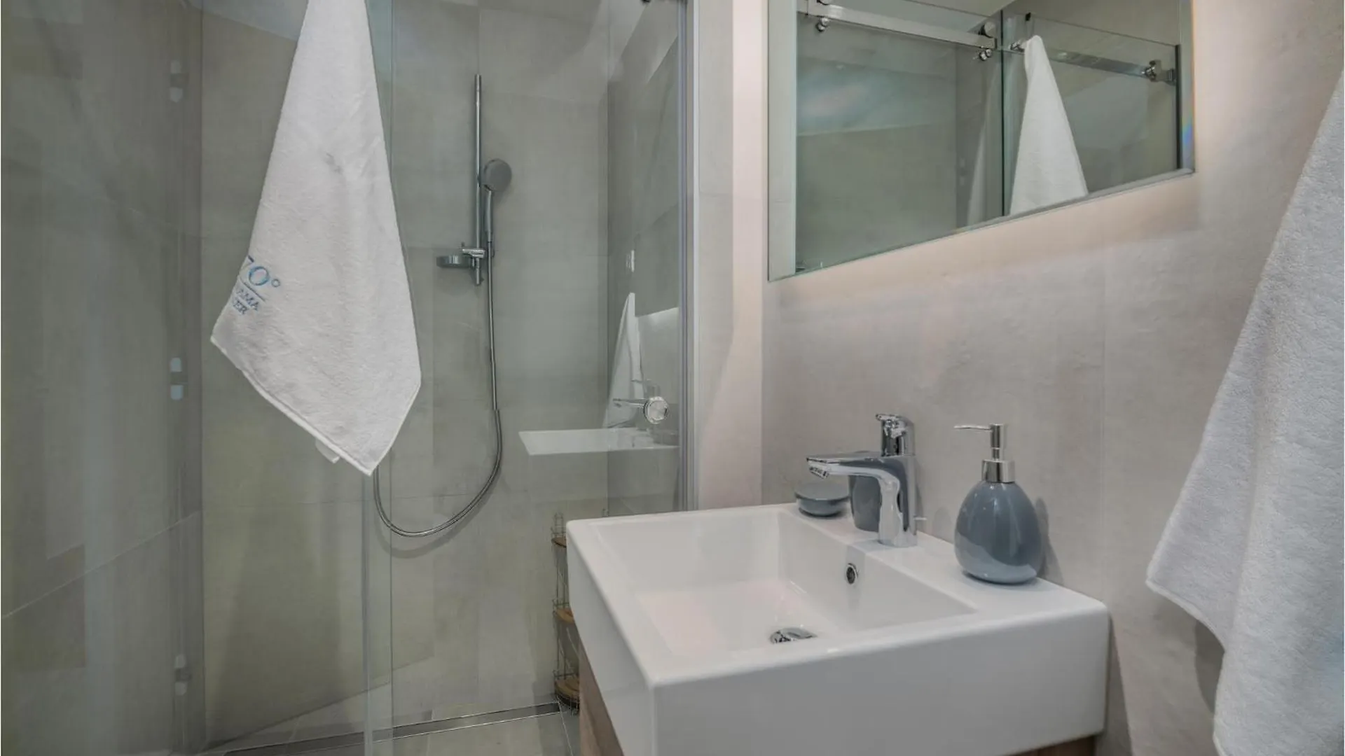 Awesome Home In Icici With Kitchenette Croatia